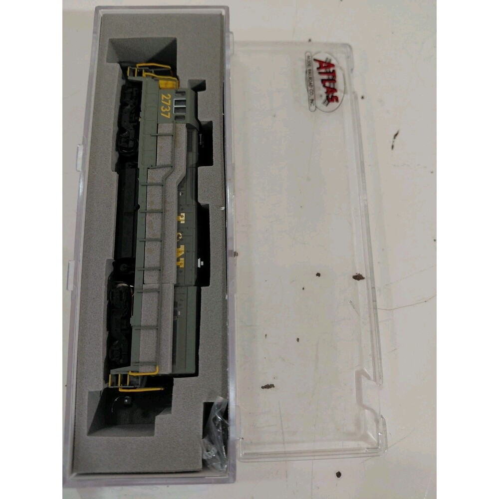 Atlas 45938 N Gauge Model Railroad Louisville Nashville U23B Diesel Engine 2737